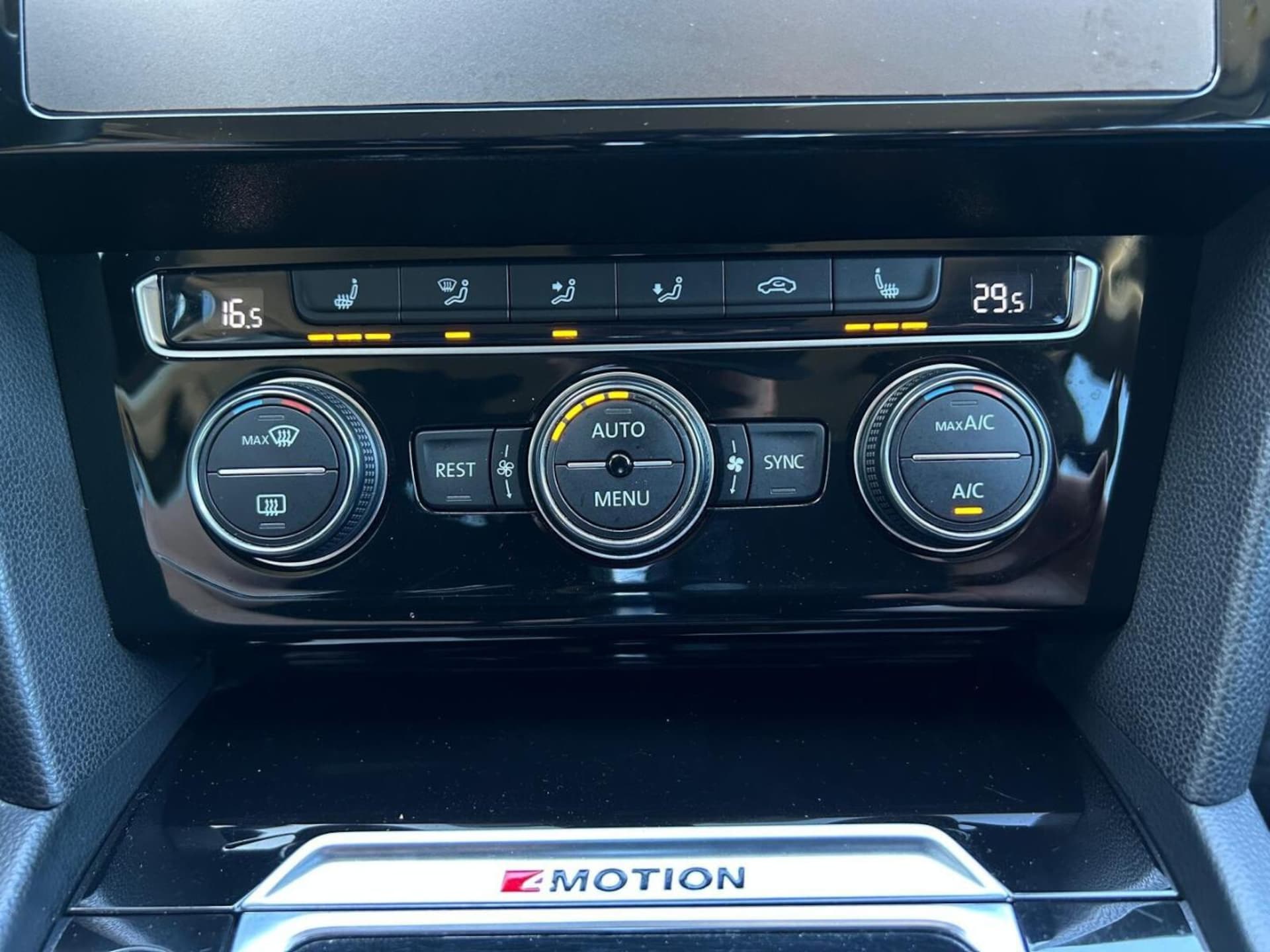 Volkswagen Passat Highline