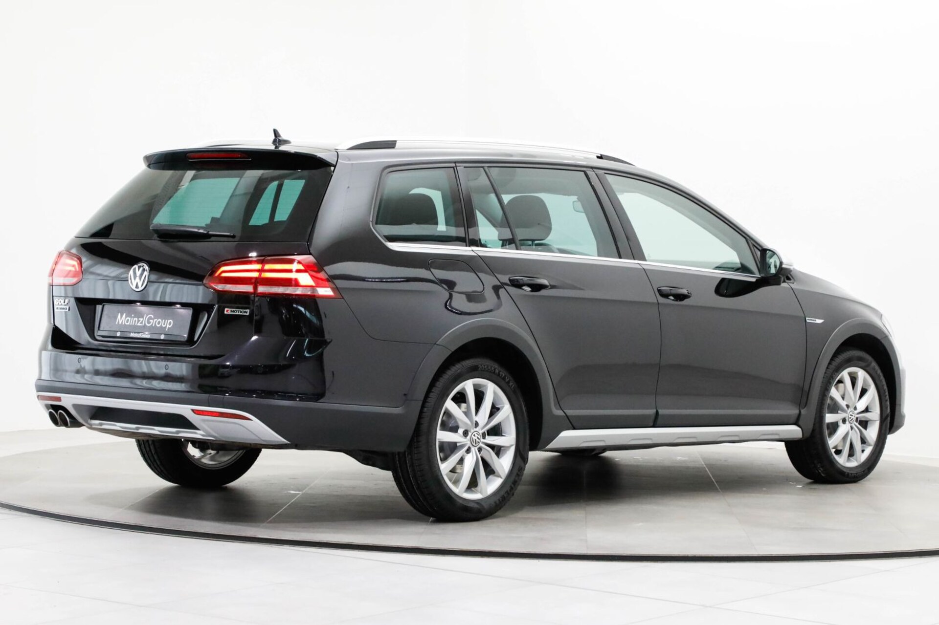 Volkswagen Golf Variant Alltrack
