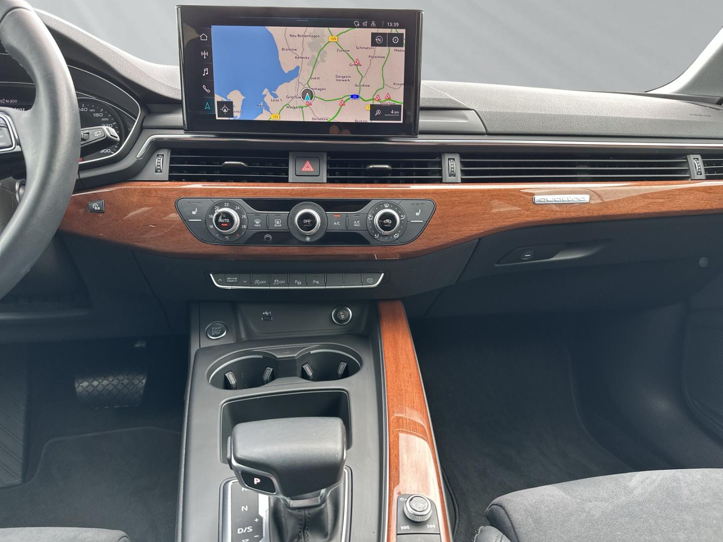 Image about Audi A4 Avant S line 50 TDI quattro tiptronic