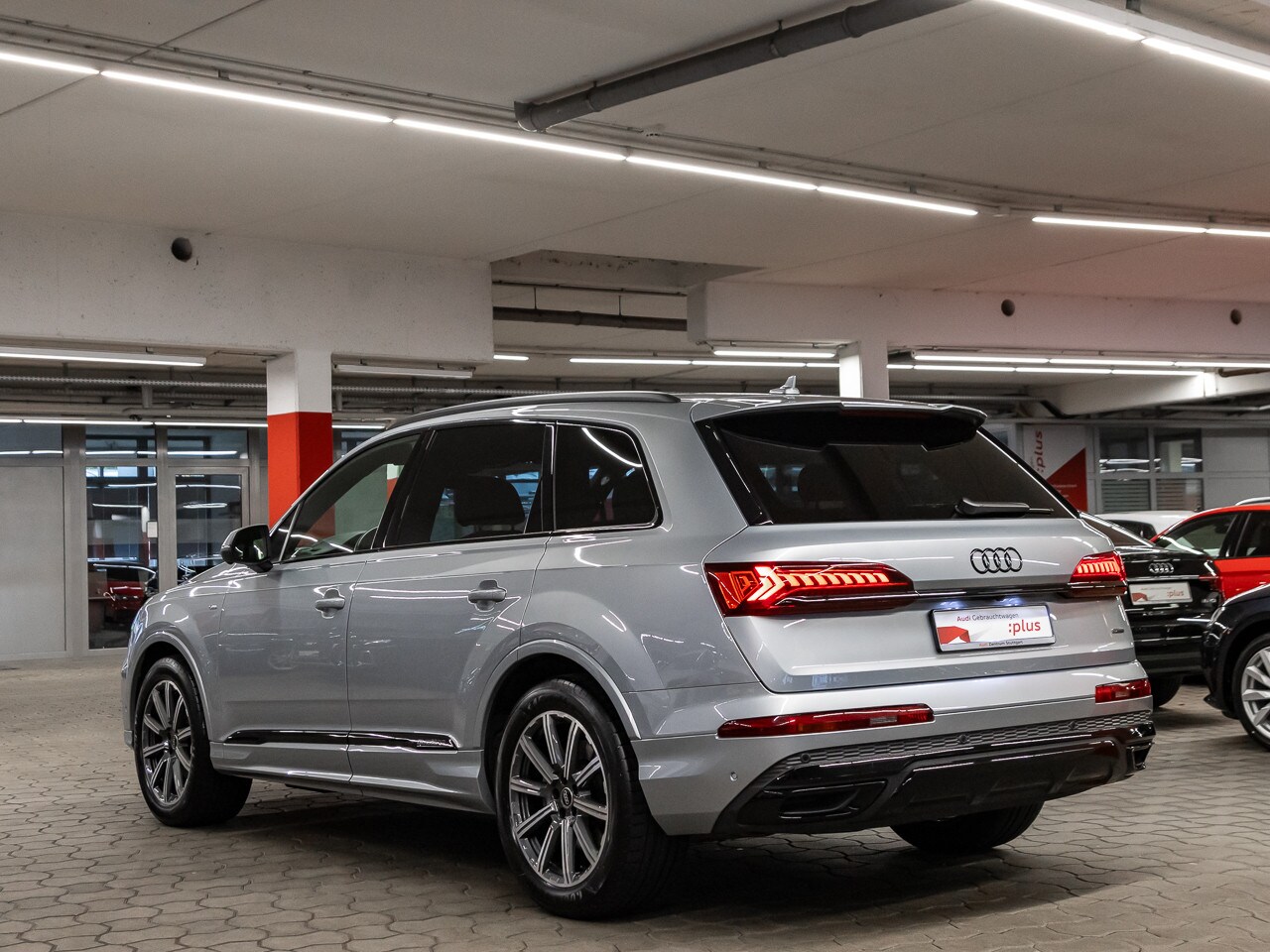Image about Audi Q7 S line 55 TFSI quattro tiptronic