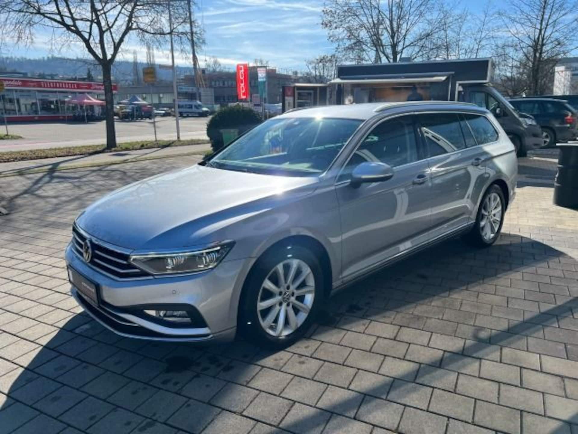 Volkswagen Passat Variant Elegance