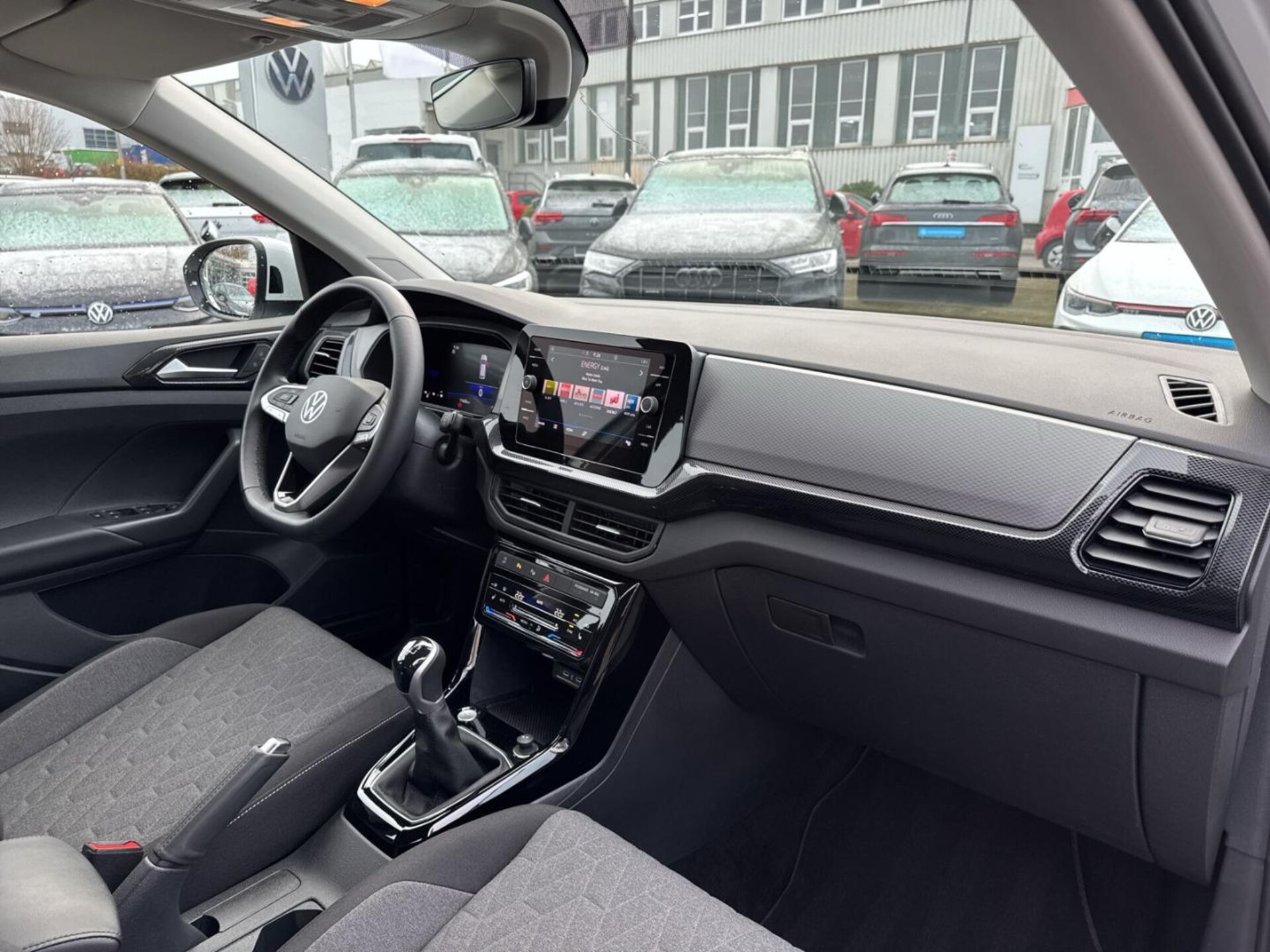 Volkswagen T-Cross Life