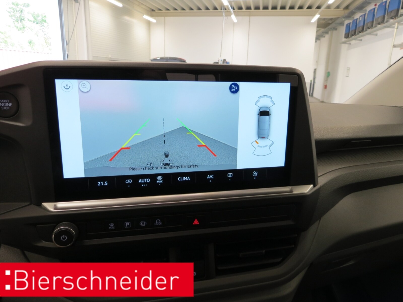 Volkswagen Transporter Kombi kurzer Radstand – Bild 13
