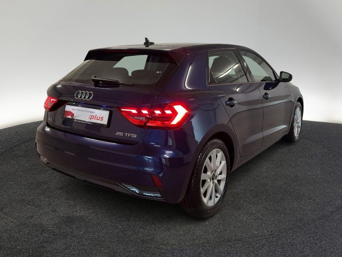 Bild über Audi A1 Sportback advanced 25 TFSI Schaltgetriebe - für weitere Informationen kontaktieren Sie den Audi Partner