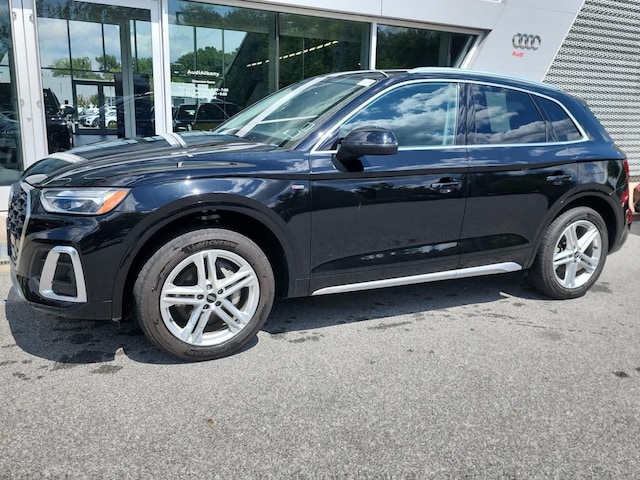 Photo of 2022 Audi Q5 TFSI e