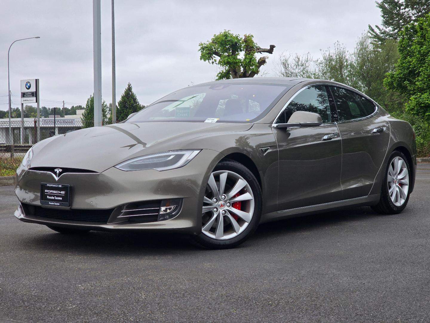 2016 Tesla Model S P90D's photo