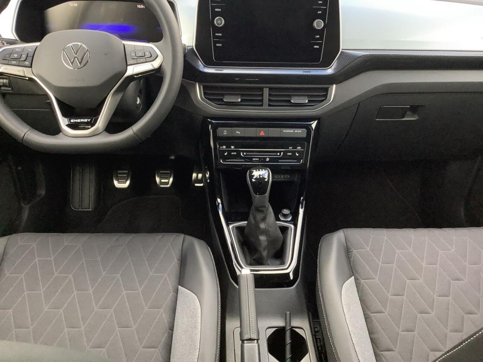 Volkswagen T-Cross – Bild 10