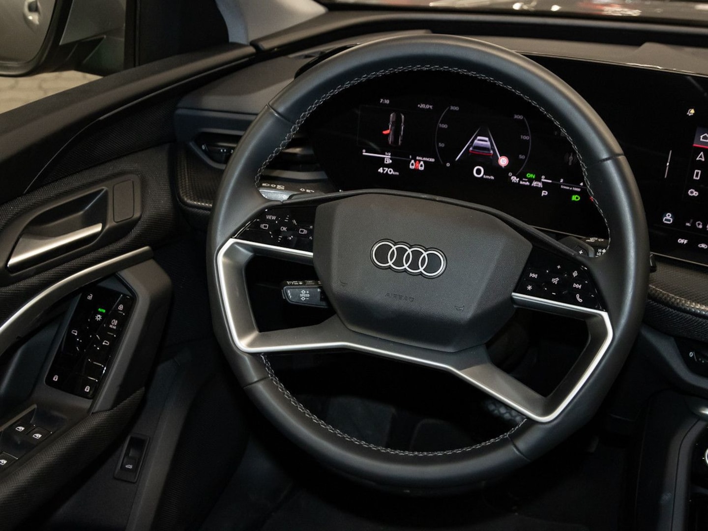 Bild über Audi Q5 Sportback TDI quattro 150 kW S tronic - für weitere Informationen kontaktieren Sie den Audi Partner