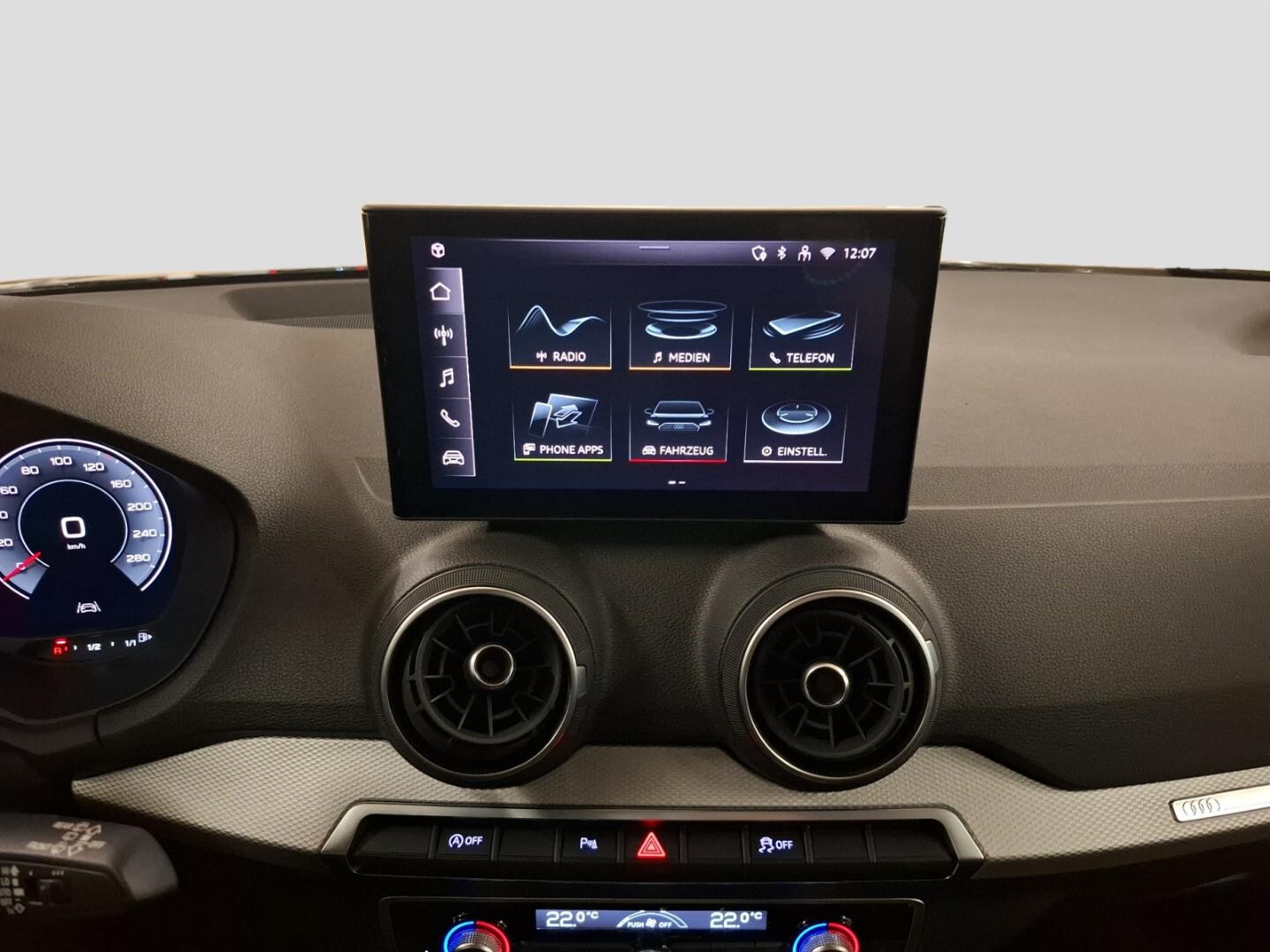 Bild über Audi Q2 advanced 35 TFSI S tronic - für weitere Informationen kontaktieren Sie den Audi Partner