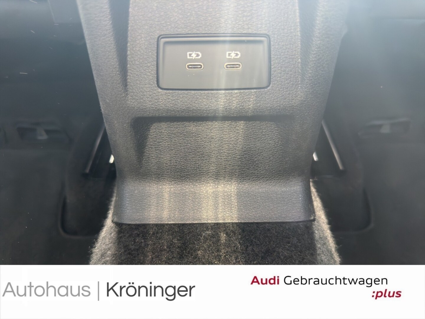 Bild über Audi Q2 advanced 30 TFSI Schaltgetriebe - für weitere Informationen kontaktieren Sie den Audi Partner