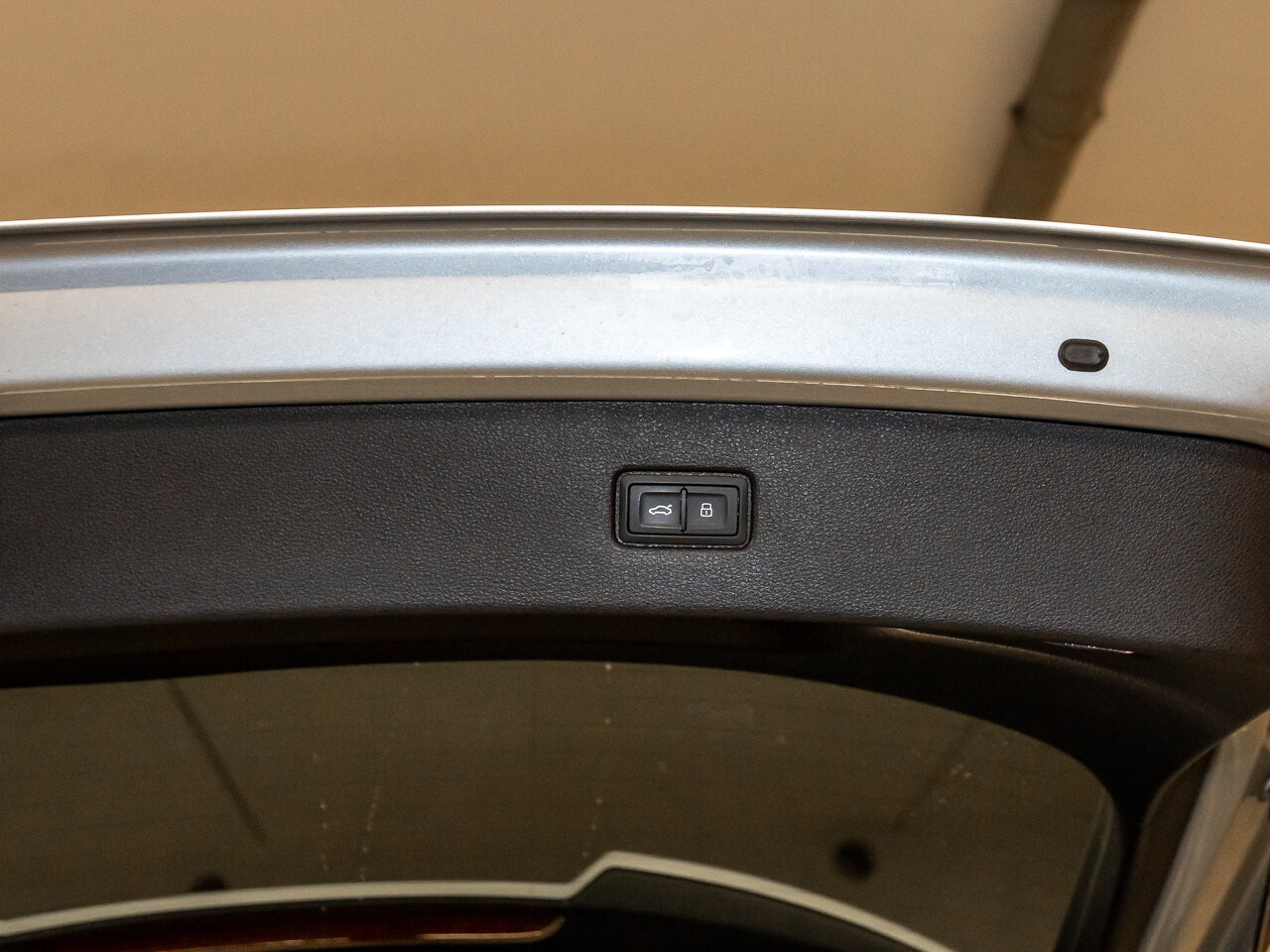 Image about Audi Q7 S line 55 TFSI quattro tiptronic