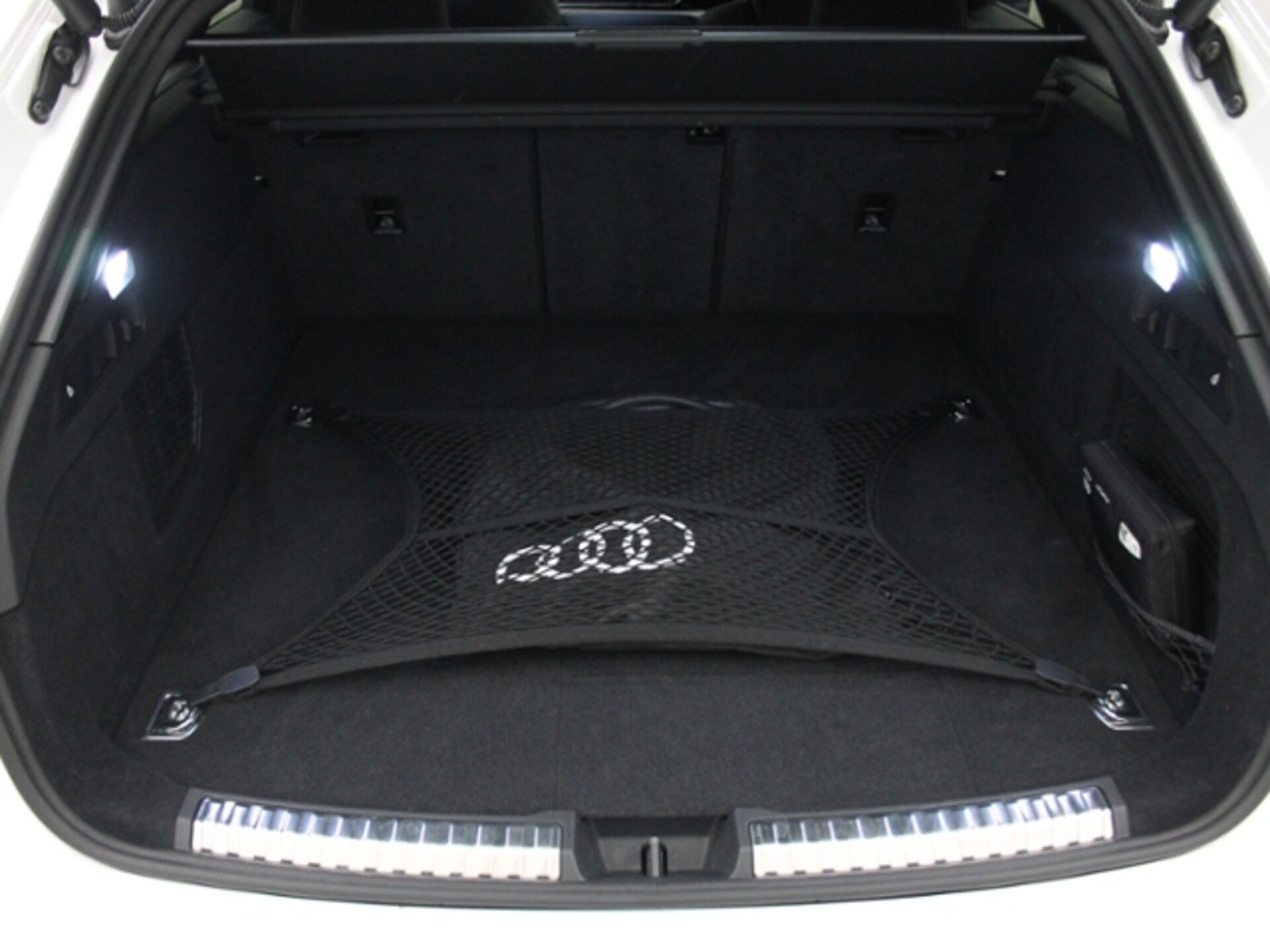 Audi A5 Avant e-hybrid