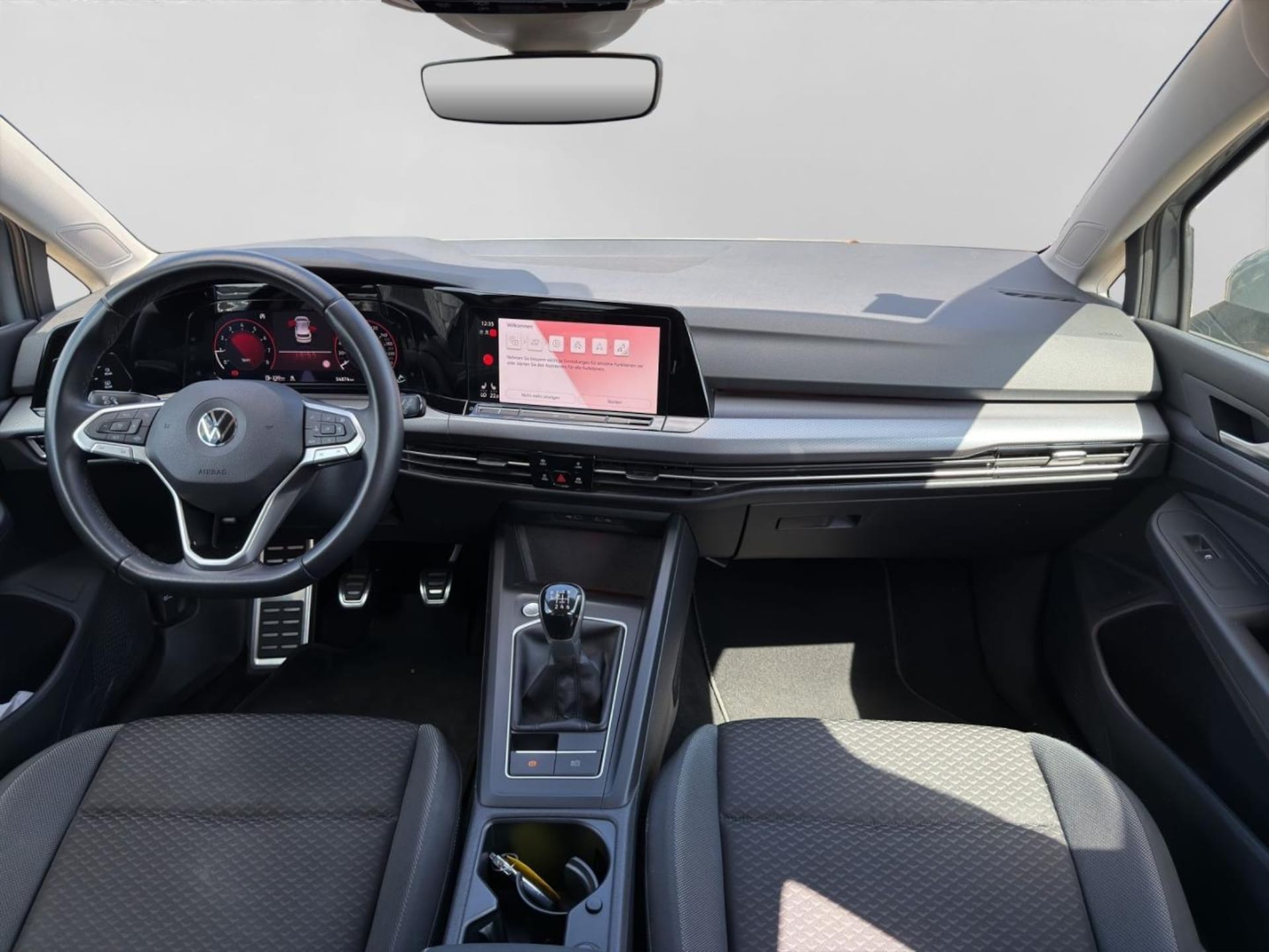Volkswagen Golf Life