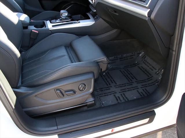 2025 AUDI Q5 - Image 30