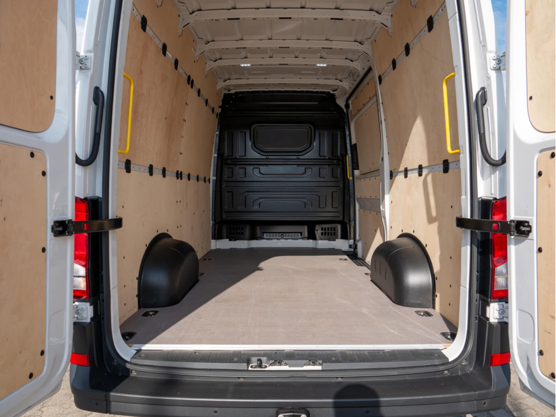 Volkswagen Crafter Kasten mittlerer Radstand