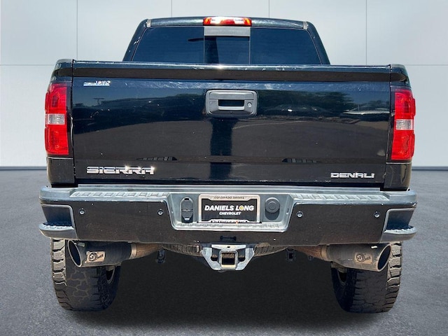 2016 GMC Sierra