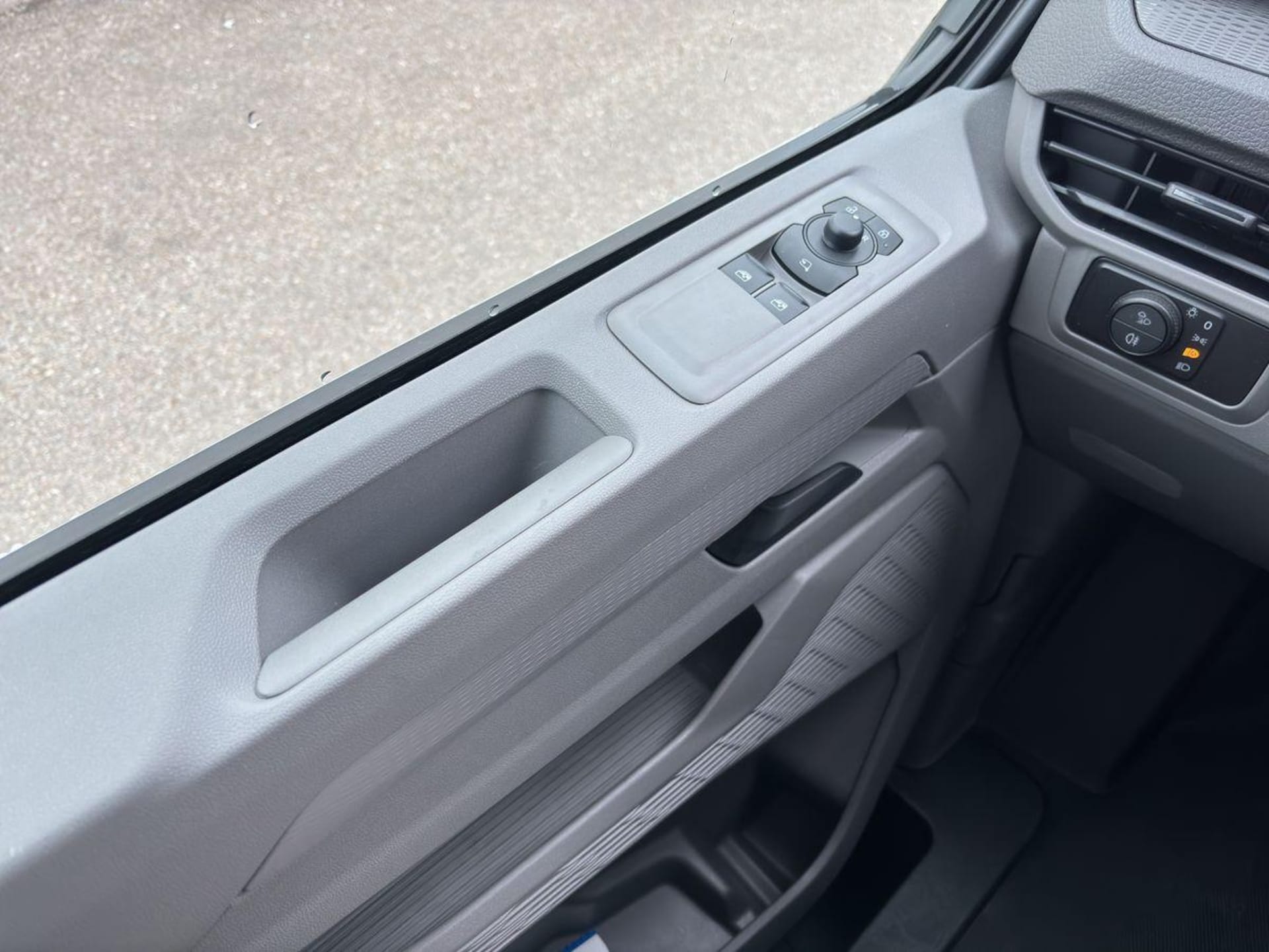 Volkswagen Transporter Kasten kurzer Radstand