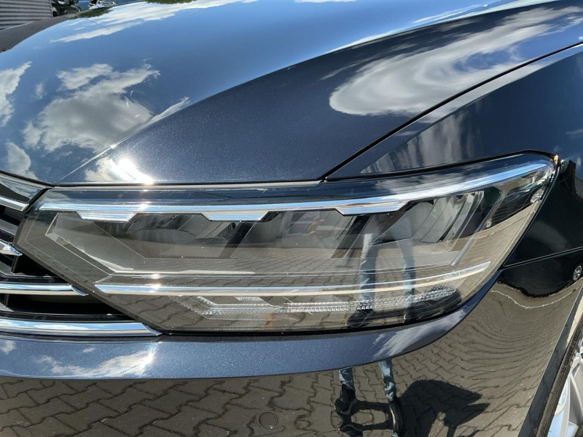 Volkswagen Passat Variant Basis-Modell