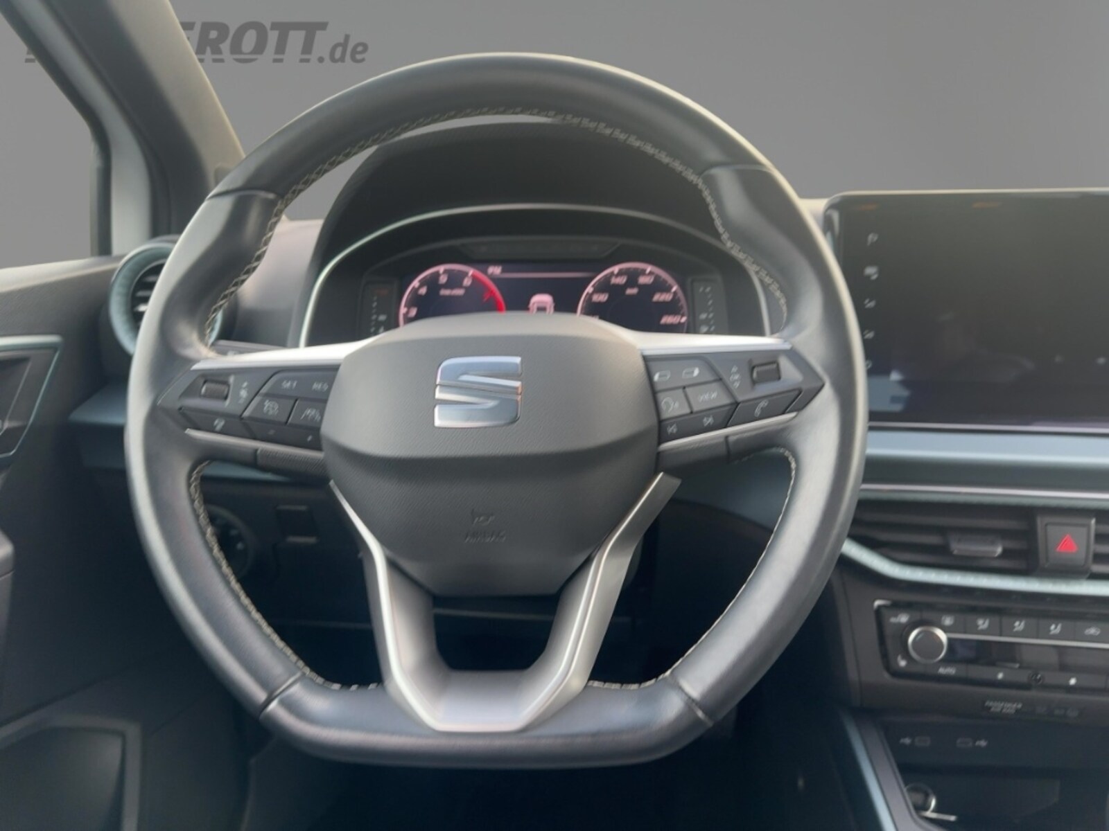 SEAT Arona – Bild 9