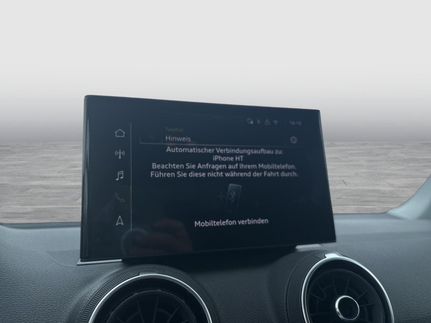 Bild über Audi Q2 advanced 35 TFSI S tronic - für weitere Informationen kontaktieren Sie den Audi Partner