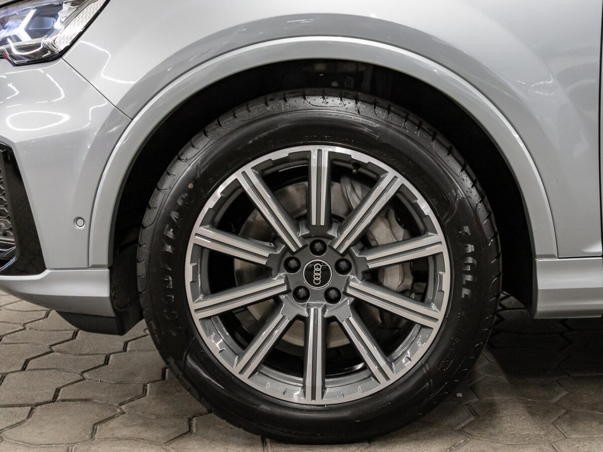 Image about Audi Q7 S line 55 TFSI quattro tiptronic