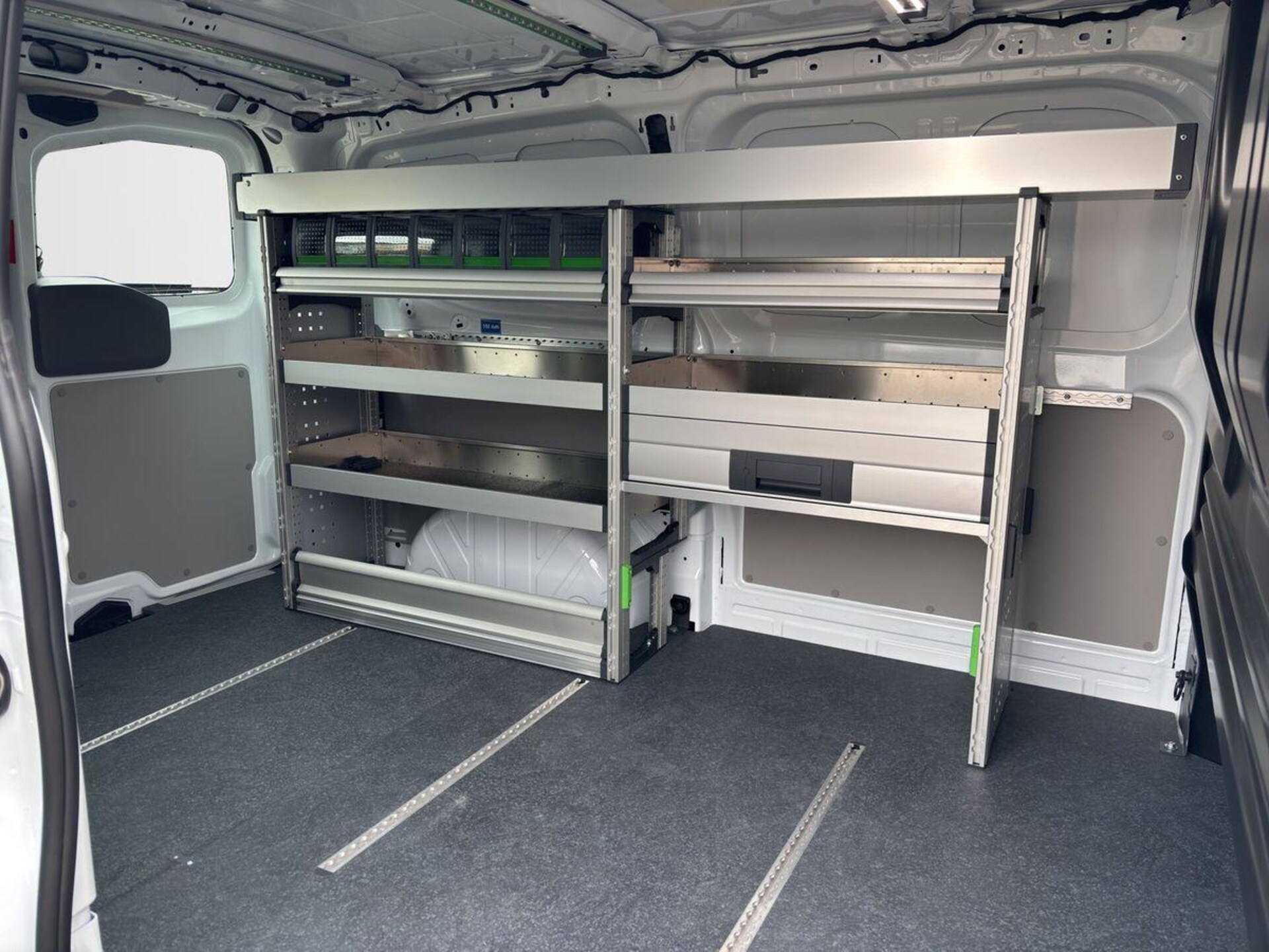Volkswagen Transporter Kasten kurzer Radstand