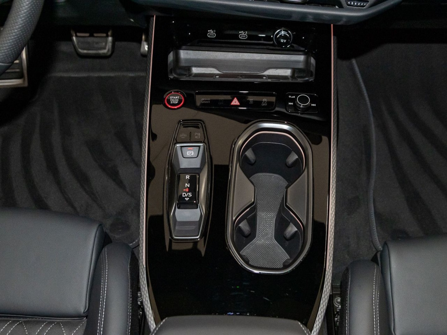 Bild über Audi A6 Avant edition one TDI quattro 150 kW S tronic - für weitere Informationen kontaktieren Sie den Audi Partner
