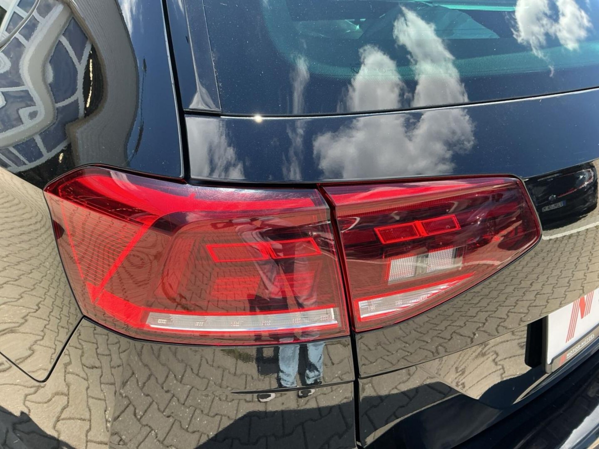 Volkswagen Passat Variant Basis-Modell