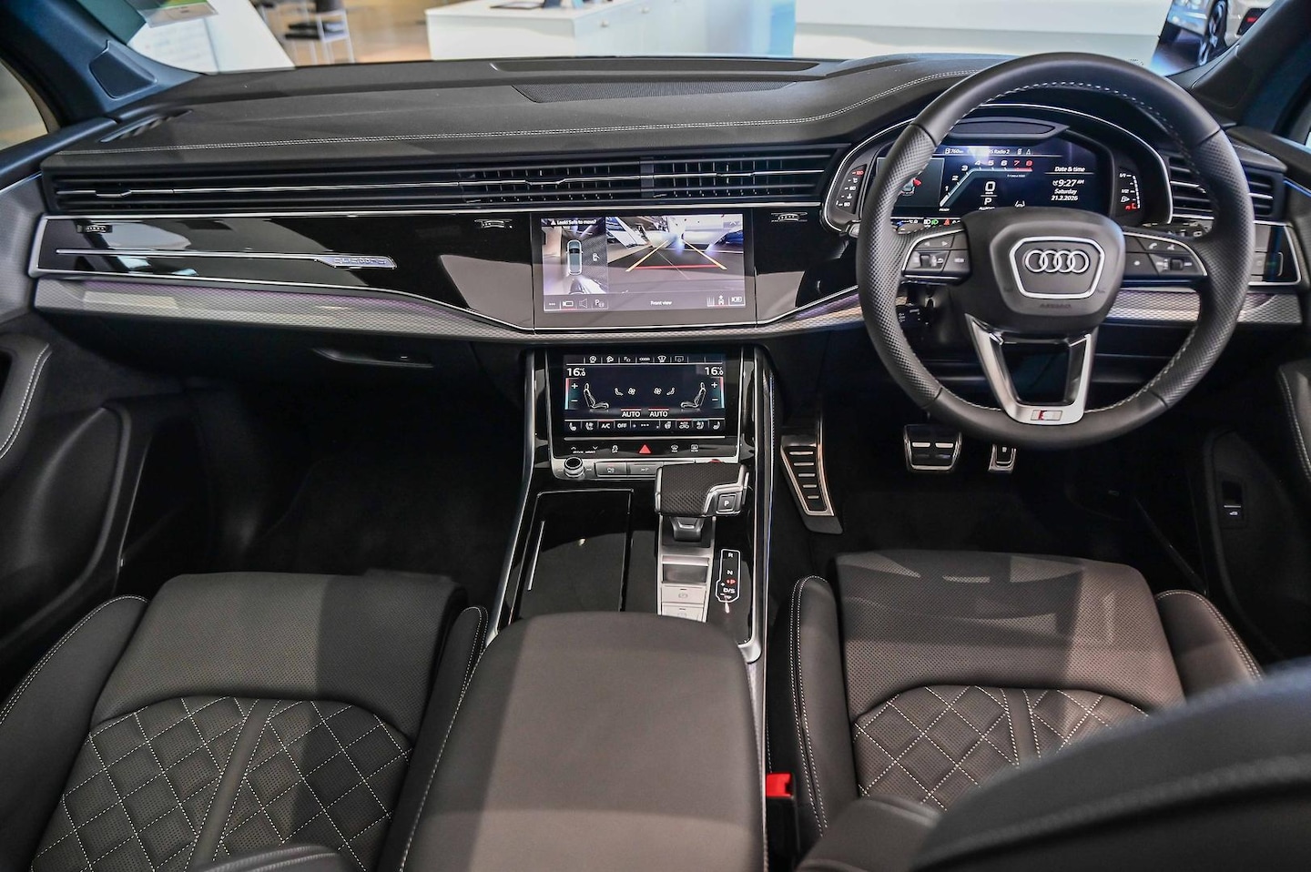 Image about Audi SQ7 TFSI quattro tiptronic