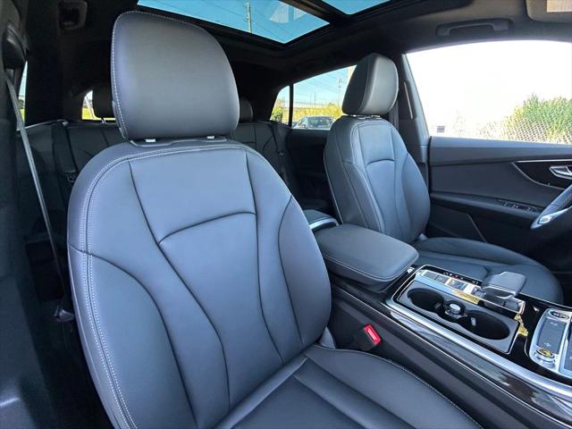 2025 Audi Q8 Premium - Photo 54