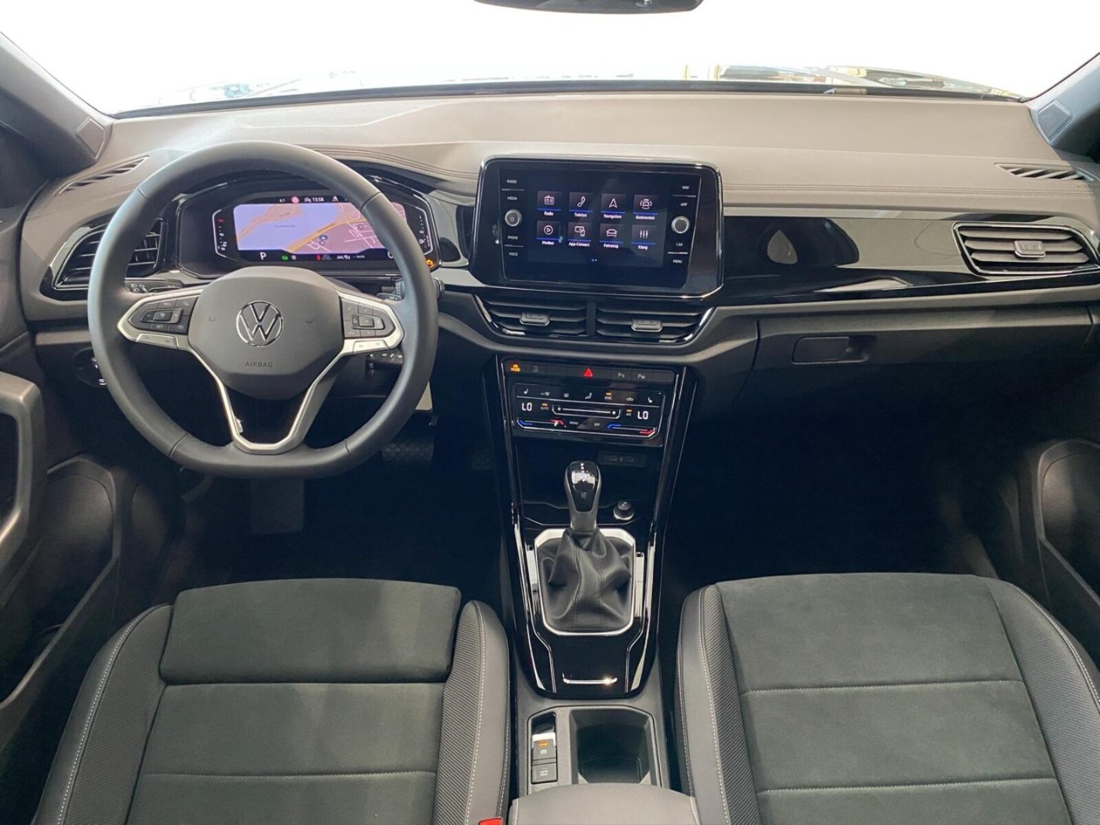 Volkswagen T-Roc – Bild 11