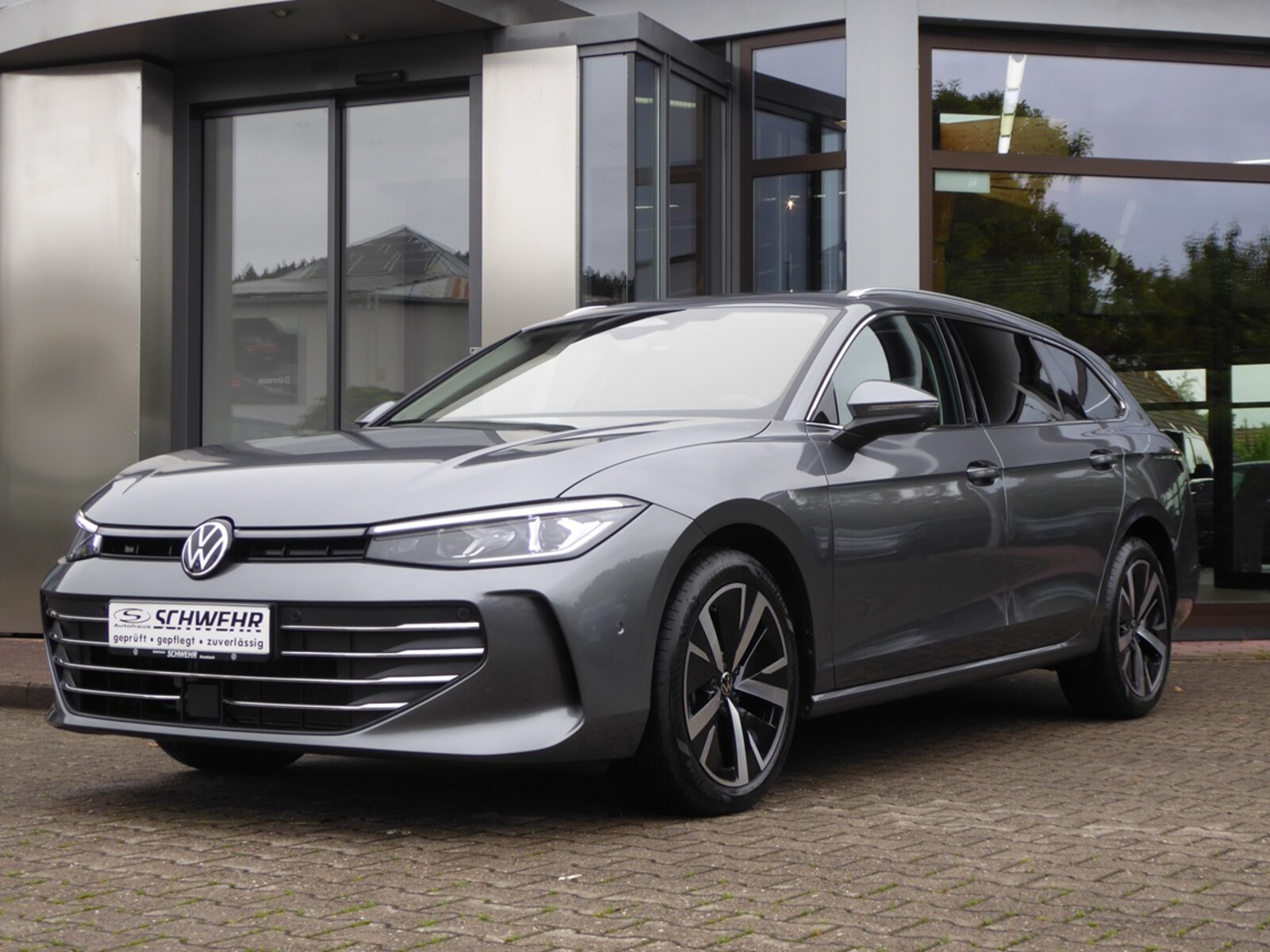 Volkswagen Passat Variant – Bild 2