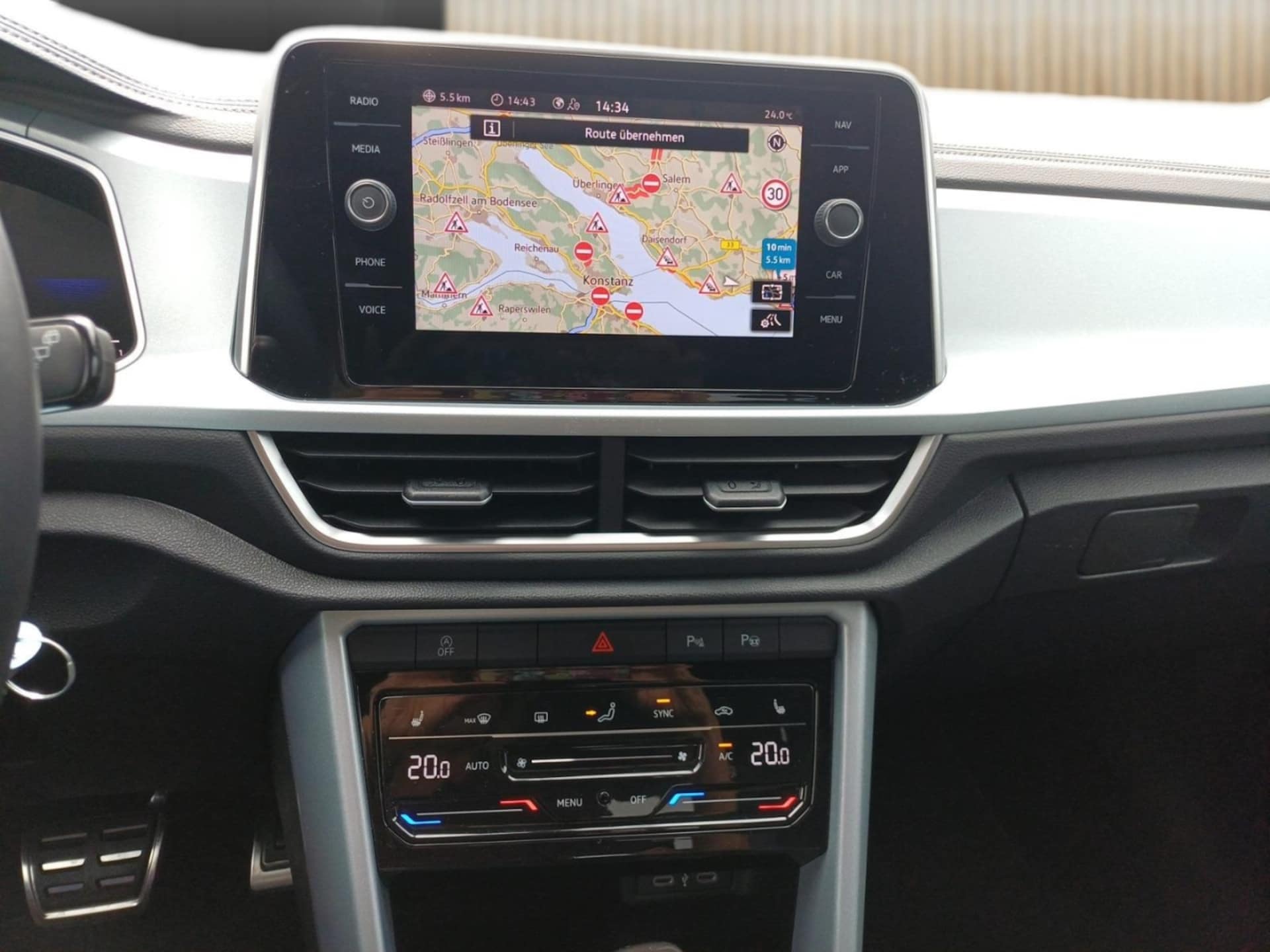 Volkswagen T-Roc Life
