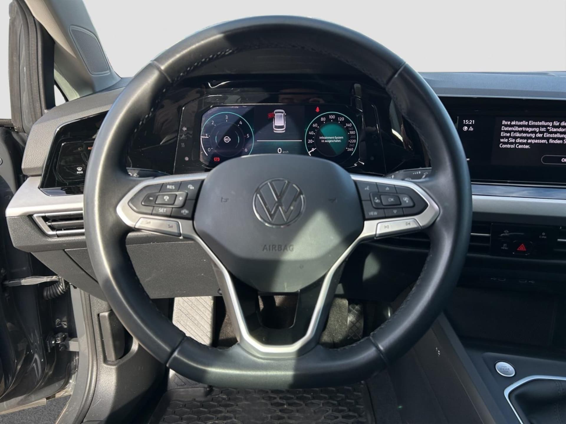 Volkswagen Golf Variant Life