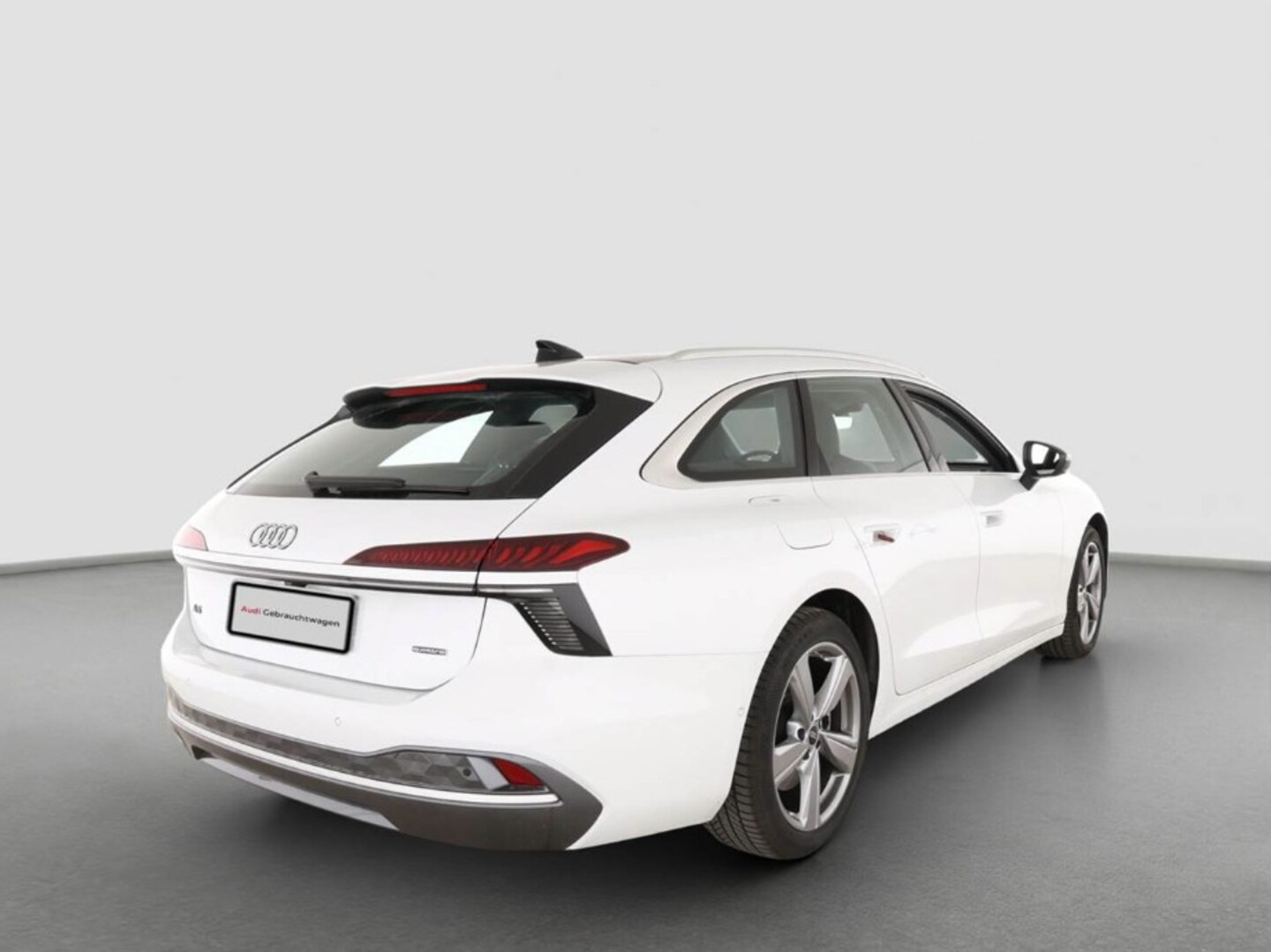 Bild über Audi A6 Avant TDI quattro 150 kW S tronic - für weitere Informationen kontaktieren Sie den Audi Partner