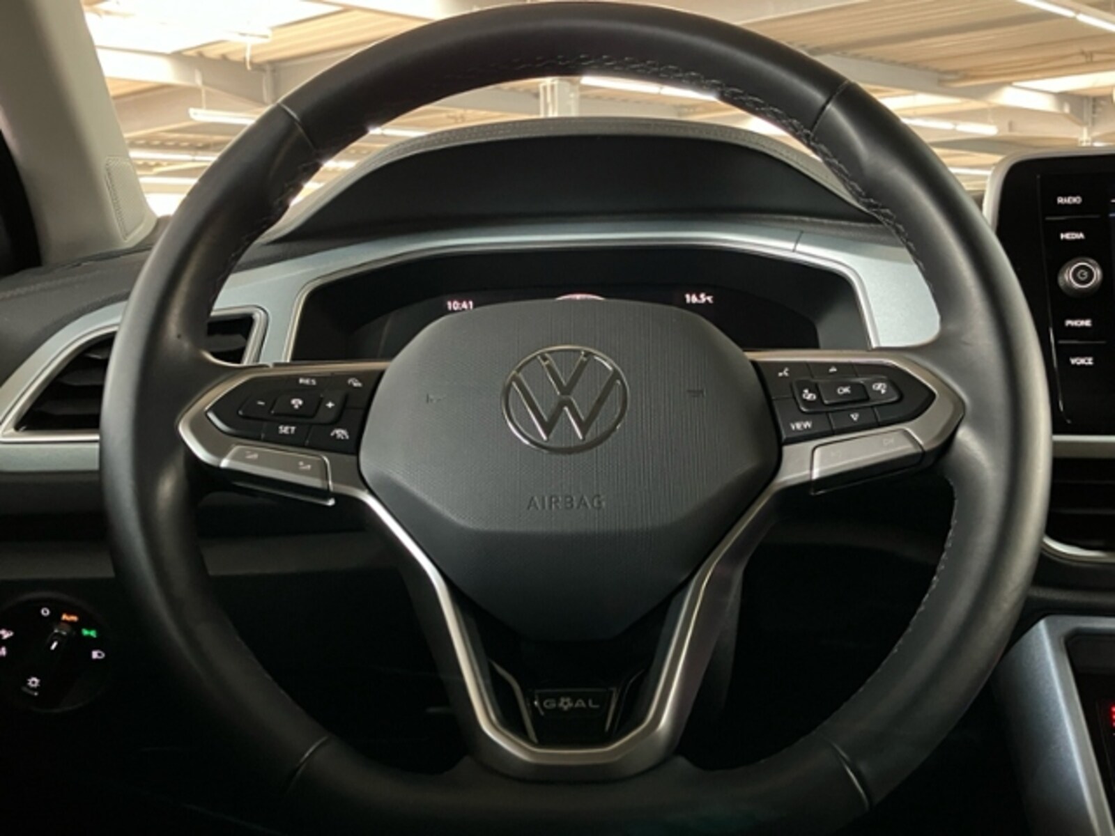 Volkswagen T-Roc – Bild 12