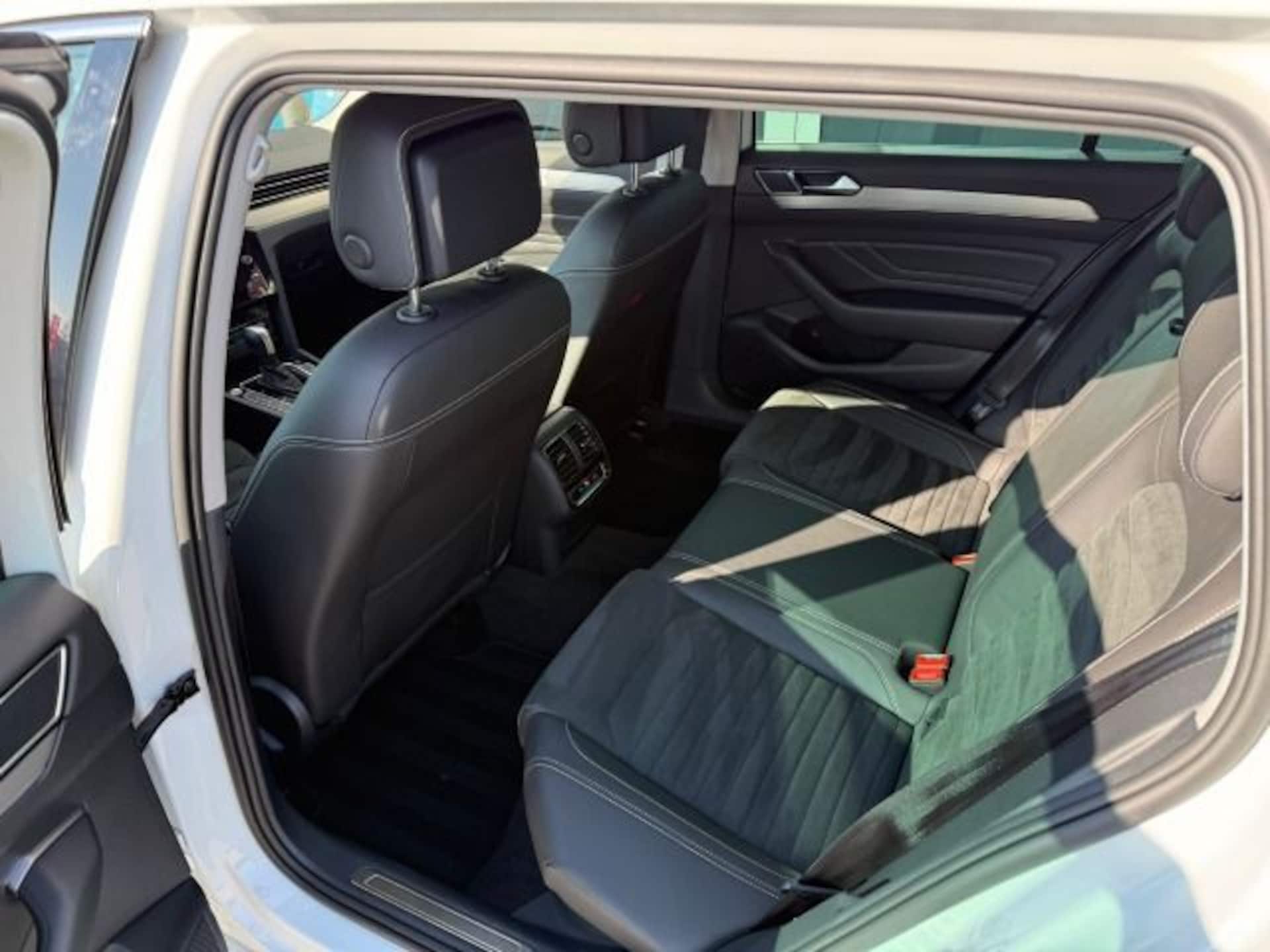 Volkswagen Passat Variant Elegance
