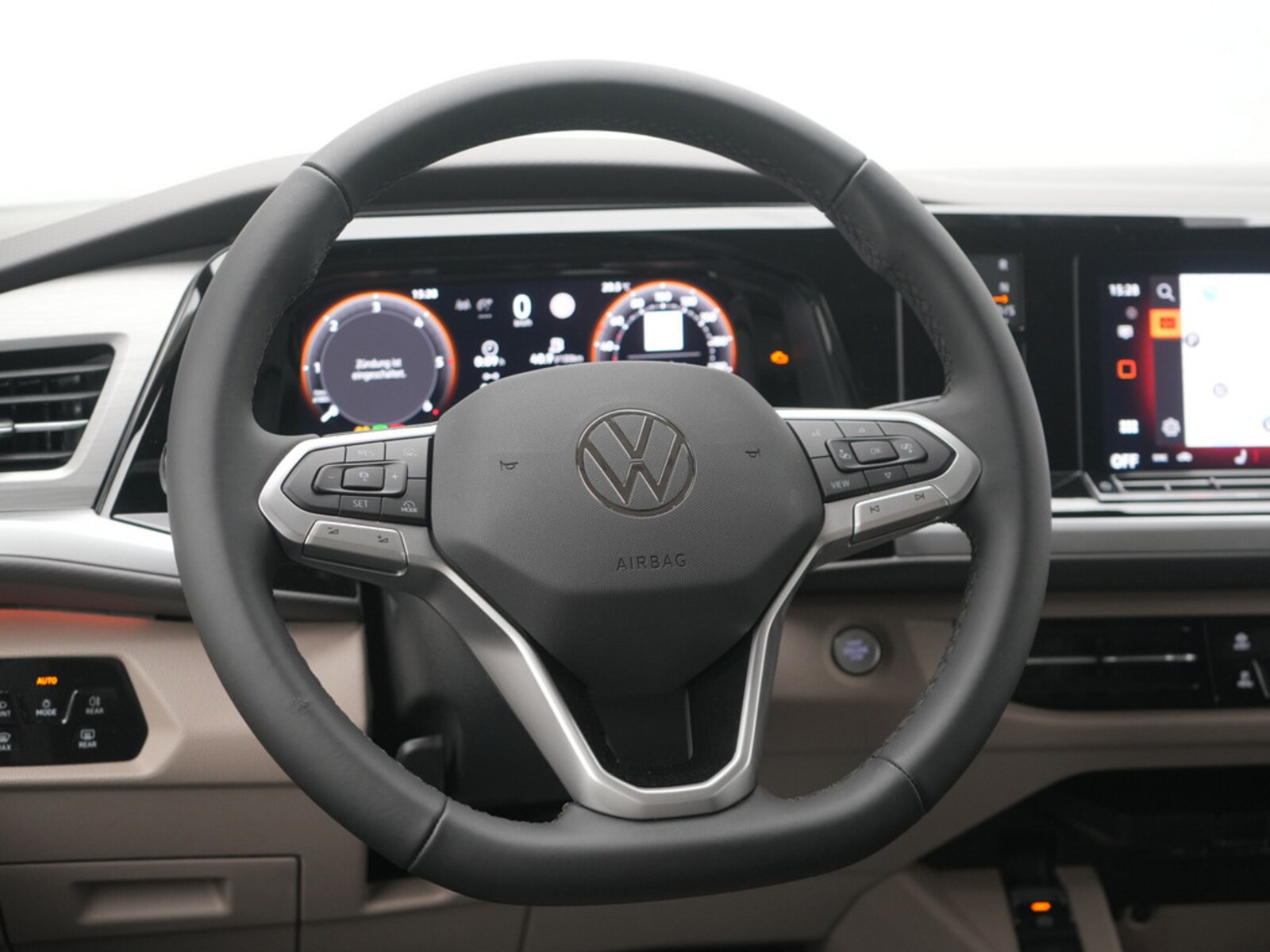 Volkswagen Multivan Langversion – Bild 12
