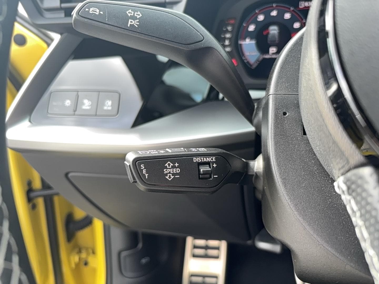 Bild über Audi A3 Sportback S line 35 TFSI S tronic - für weitere Informationen kontaktieren Sie den Audi Partner