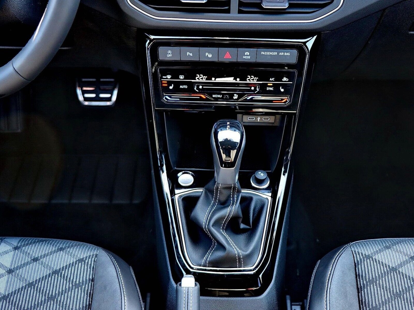 Volkswagen T-Cross – Bild 11