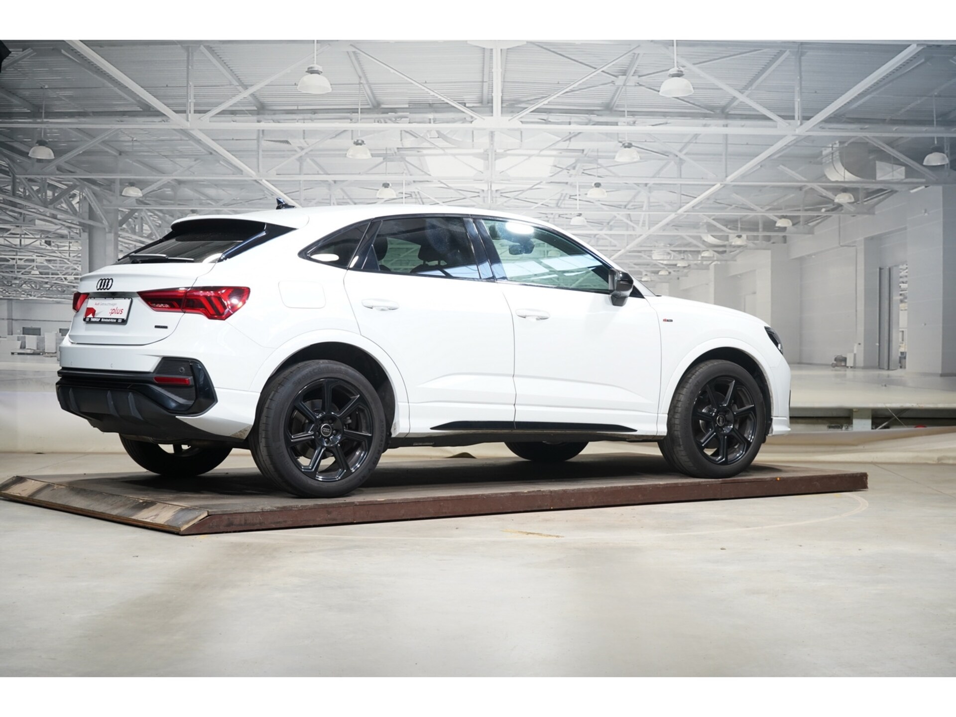 Audi Q3 Sportback S line