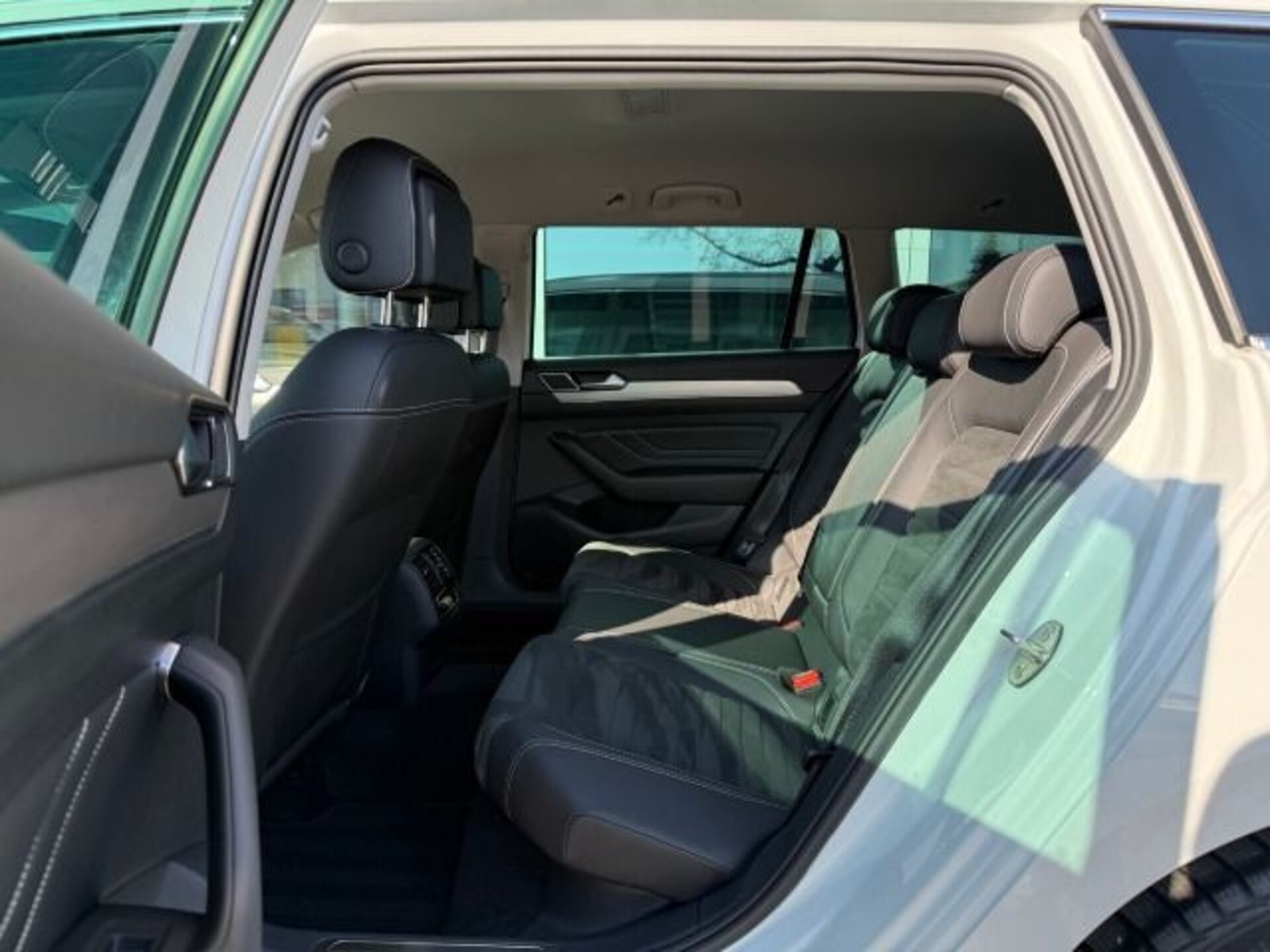 Volkswagen Passat Variant Elegance