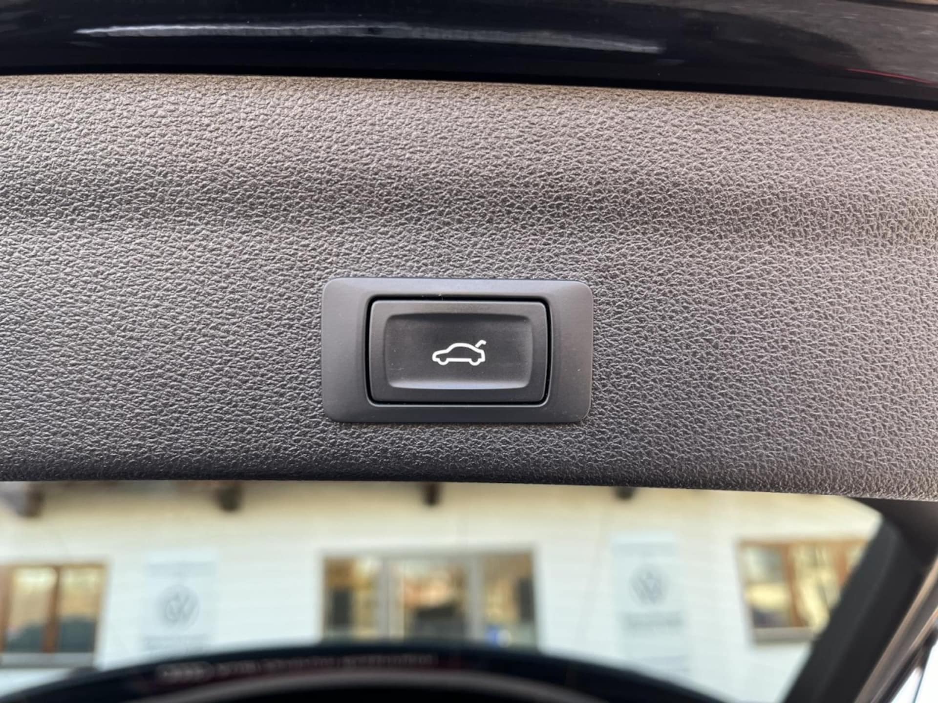 Audi S6 Avant