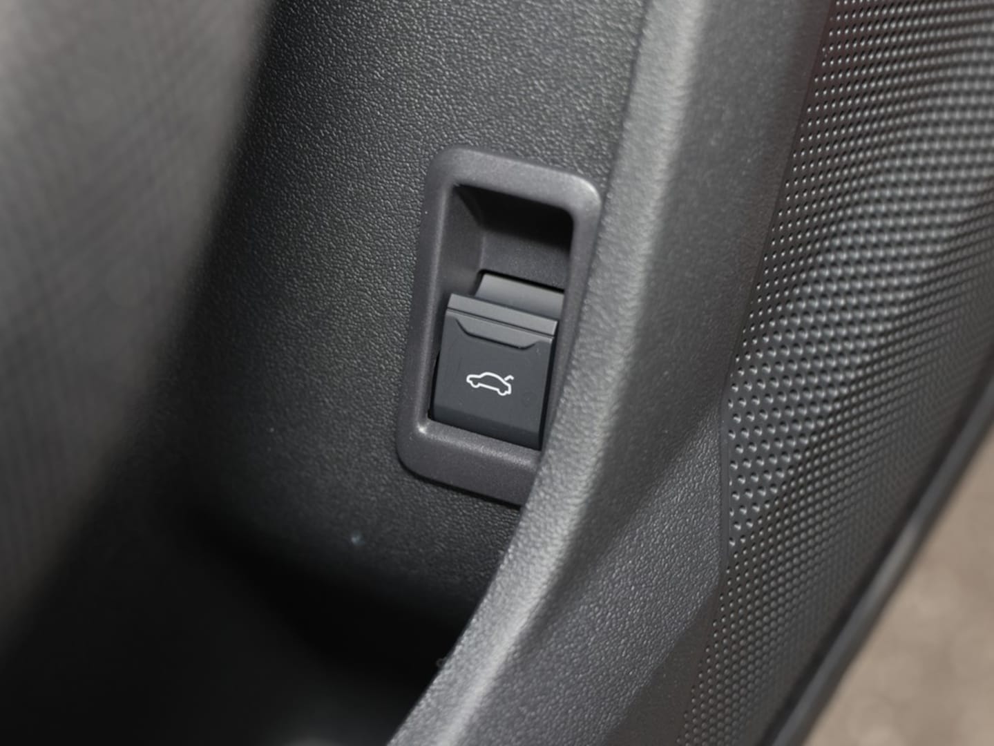 Bild über Audi A5 Avant TFSI S tronic - für weitere Informationen kontaktieren Sie den Audi Partner