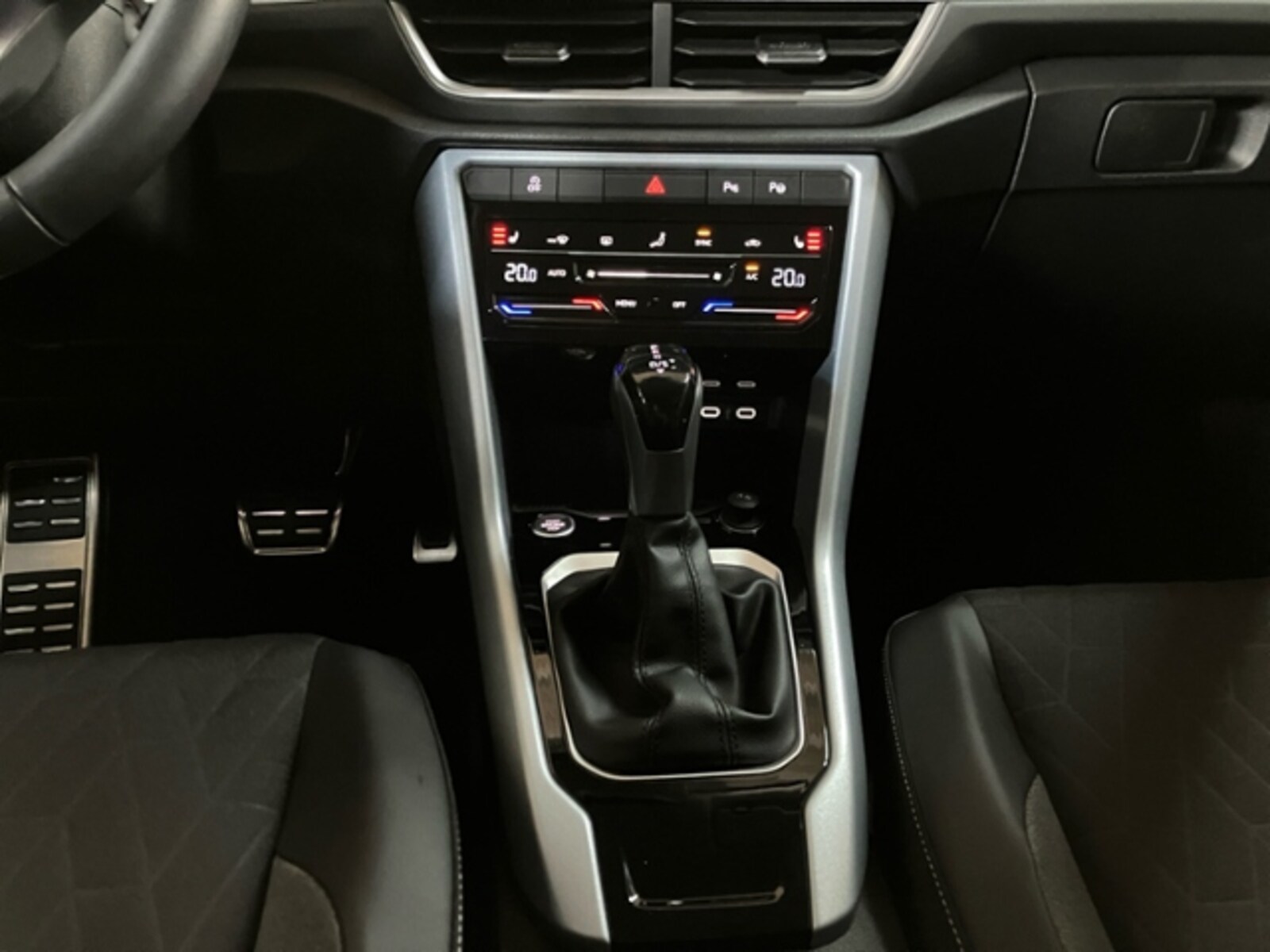 Volkswagen T-Roc – Bild 15