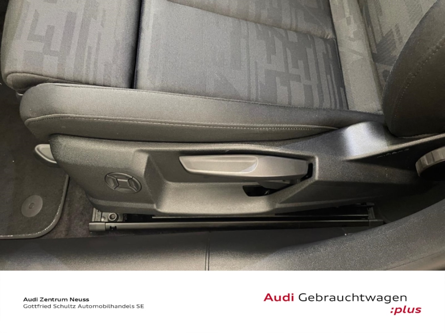 Bild über Audi A5 Avant TFSI 110 kW S tronic - für weitere Informationen kontaktieren Sie den Audi Partner