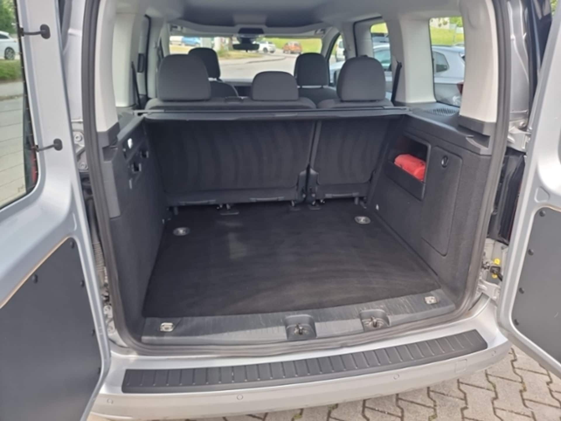 Volkswagen Caddy Basis-Modell