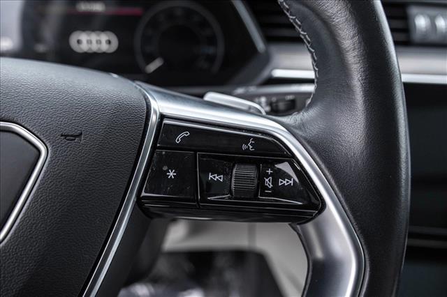 2024 AUDI Q8 - Image 15