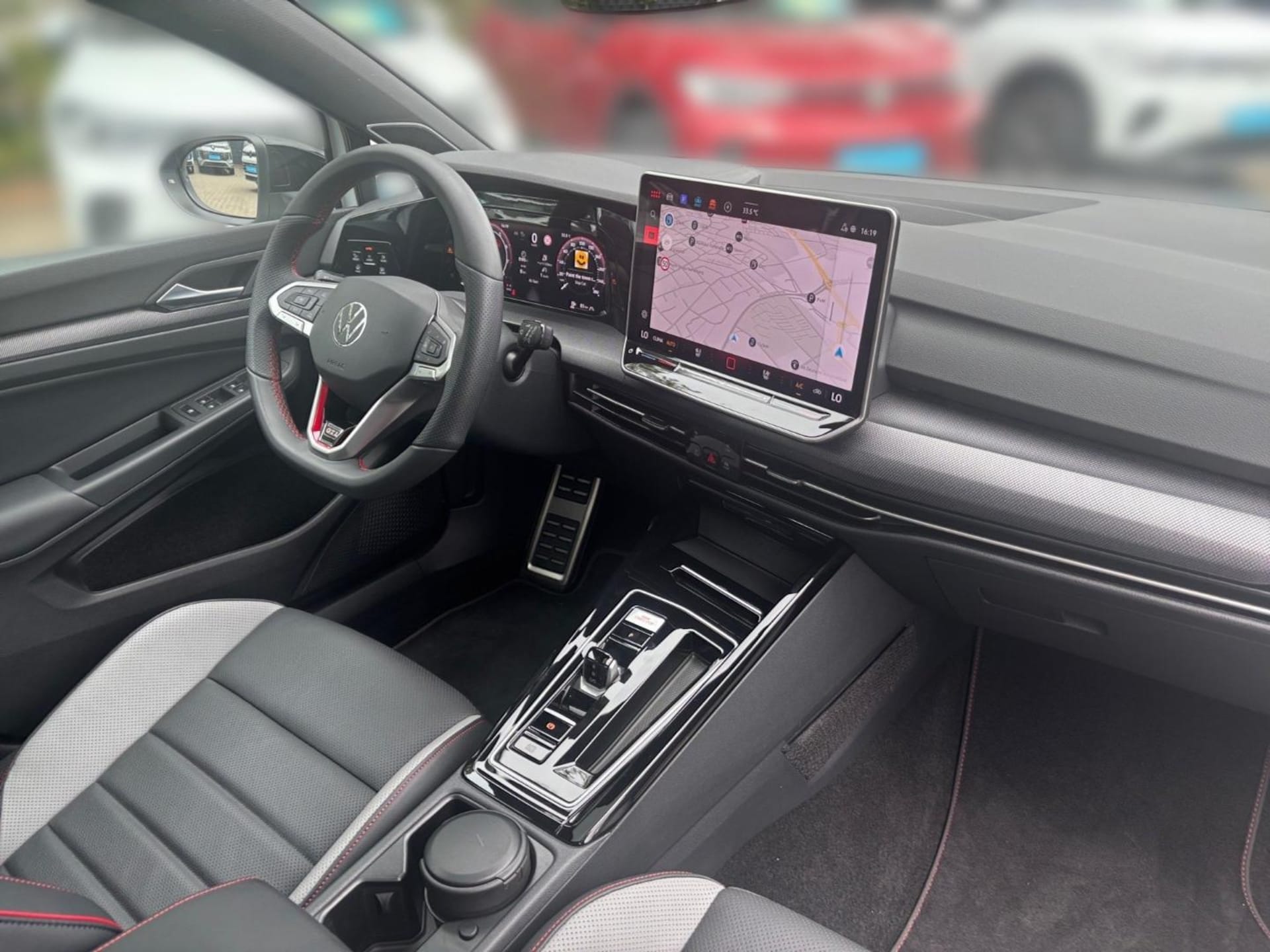 Volkswagen Golf GTI