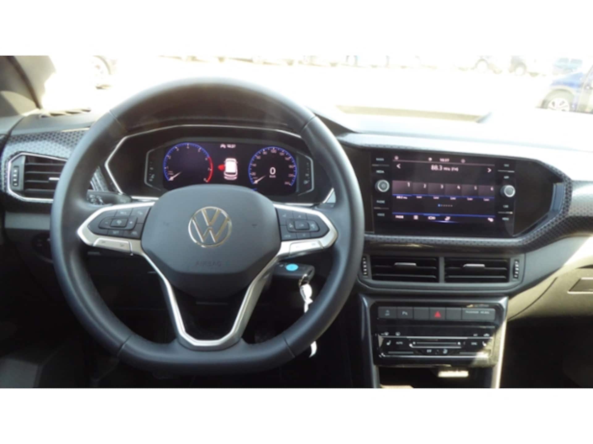 Volkswagen T-Cross Style